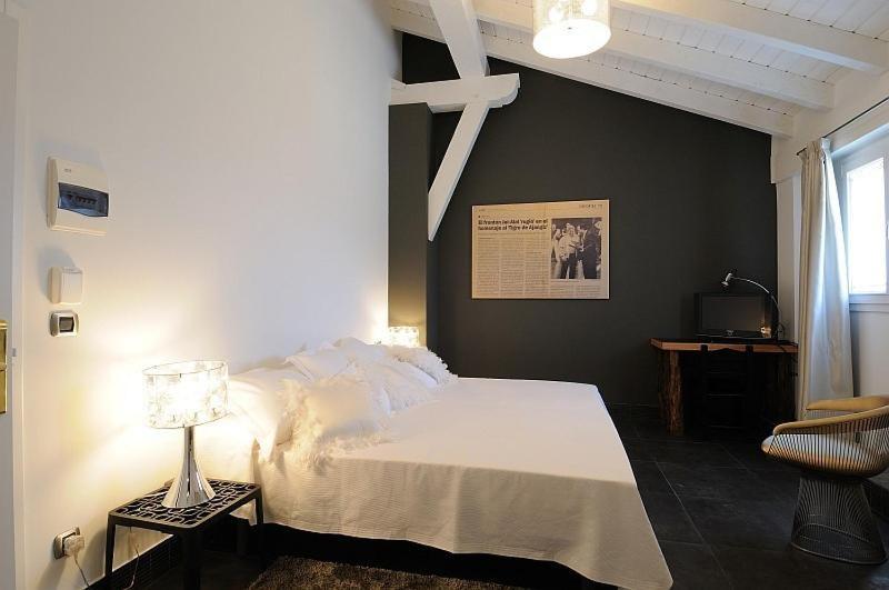 Aldori Landetxea: Adults-only Biosphere Retreat
